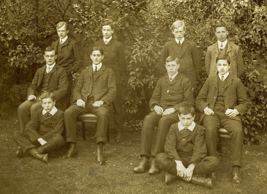 1907 photograph of Tuke's 1st & 2nd IV rowing crews RB Culbertson on left